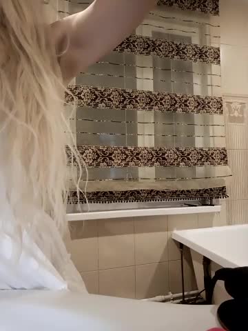 -RIVIERA- Adult Chat September 6, 2025