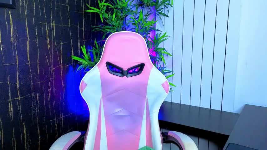 AlyseReuse Adult Chat September 6, 2025