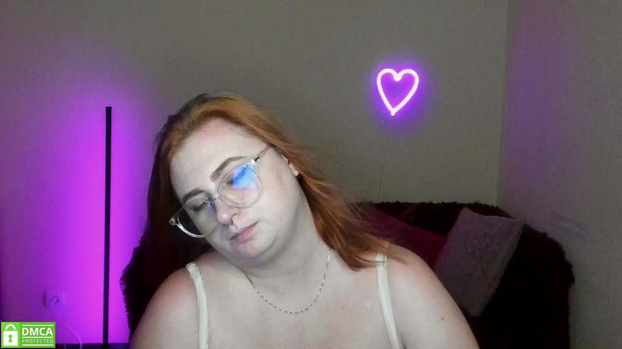 Aliciaredluv Adult Chat September 6, 2025