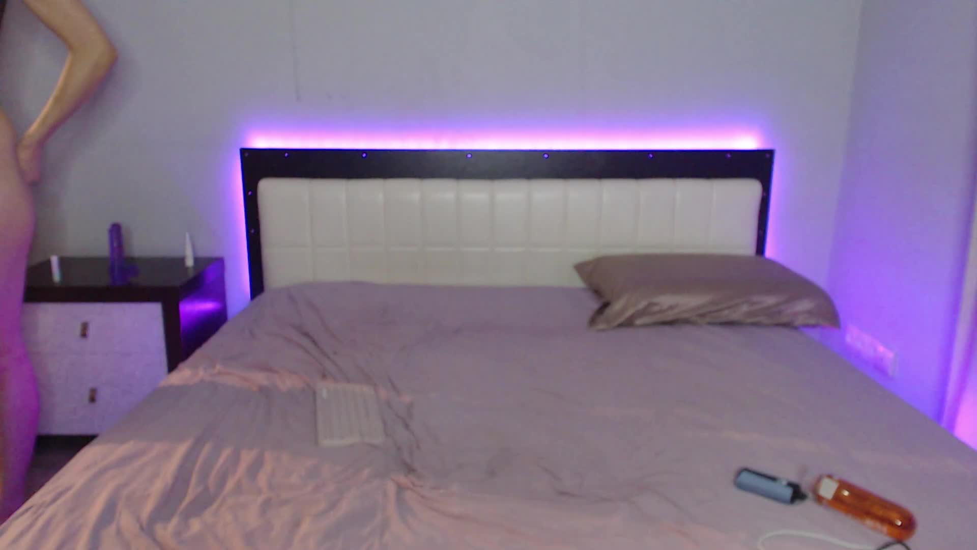 IlanaandDio Adult Chat September 6, 2025