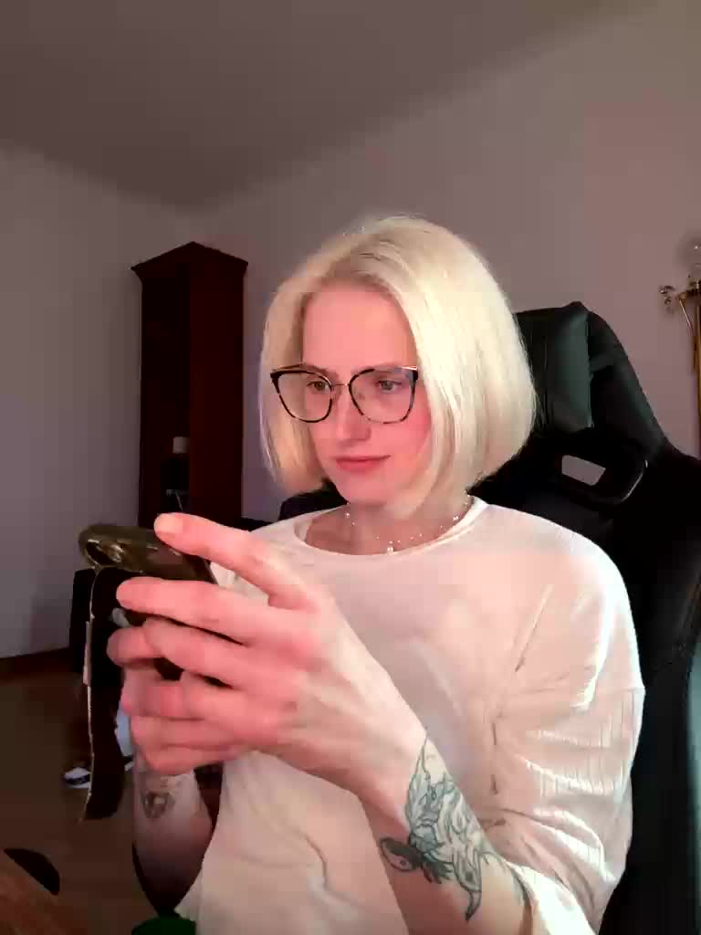 Sexy-Sweets Adult Chat September 5, 2025