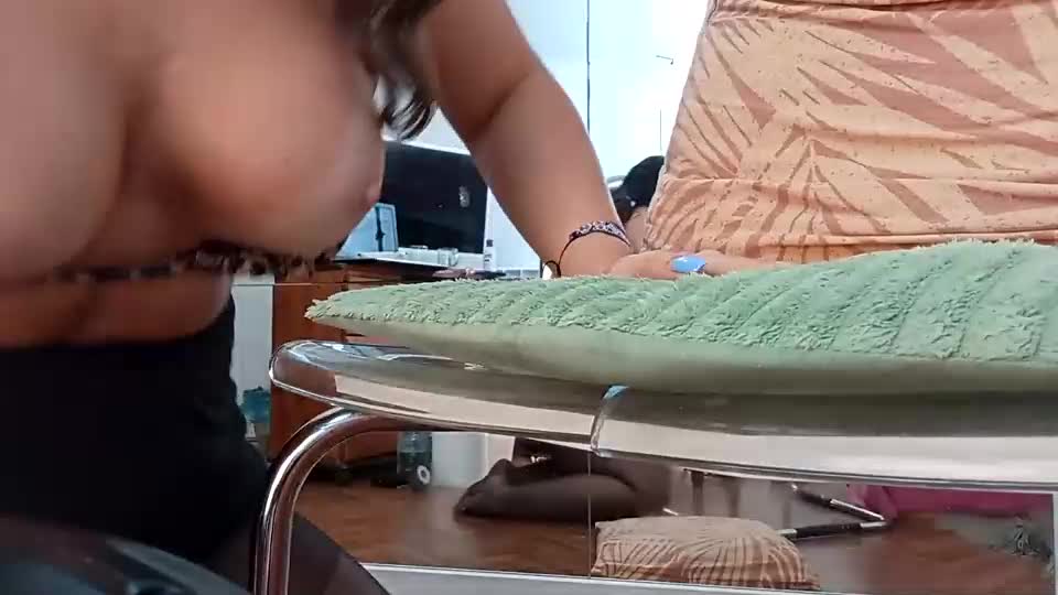 julianejae Adult Chat September 6, 2025