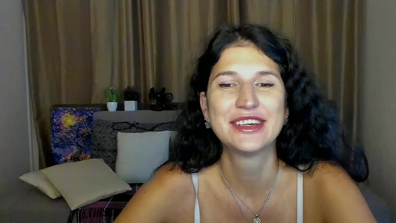 AliannaSoloKisses Adult Chat September 6, 2025