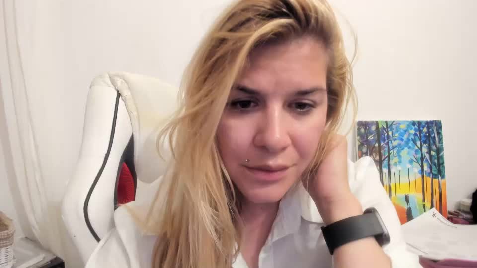 artsyandcraftsy_ Adult Chat September 6, 2025