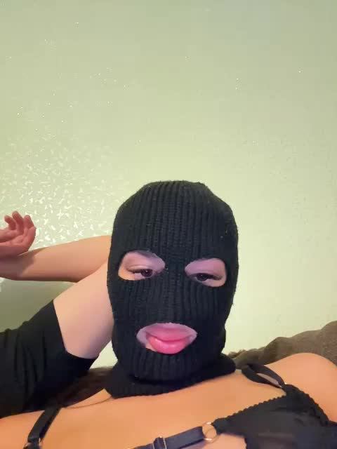 KrisMaks Adult Chat September 5, 2025