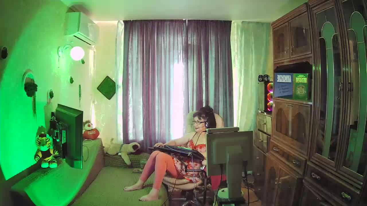 Infodar Adult Chat September 6, 2025