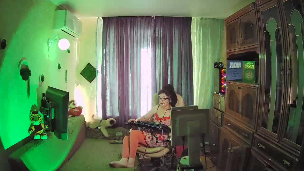 Infodar Adult Chat September 6, 2025