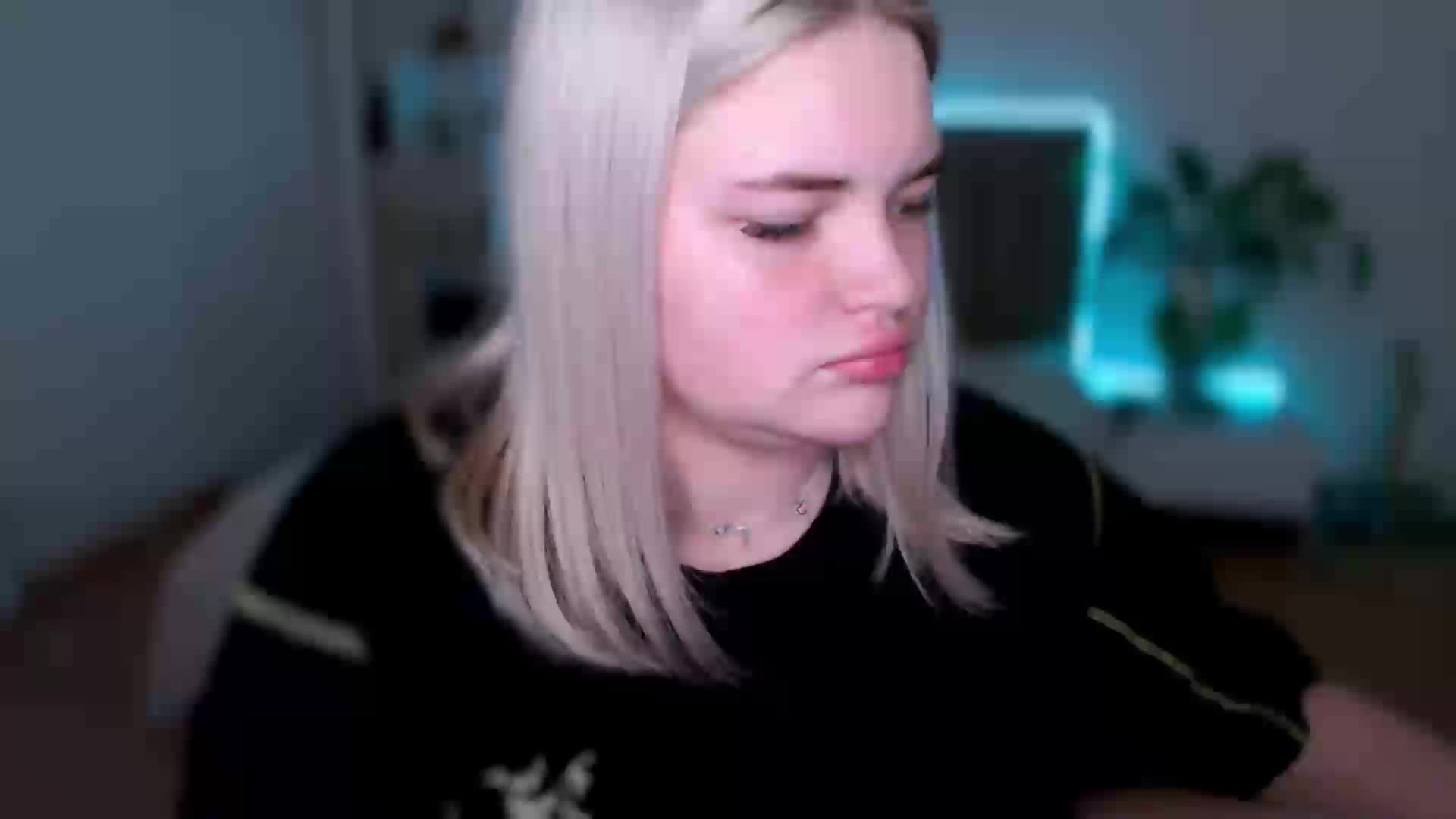 Lindablossom Adult Chat September 6, 2025