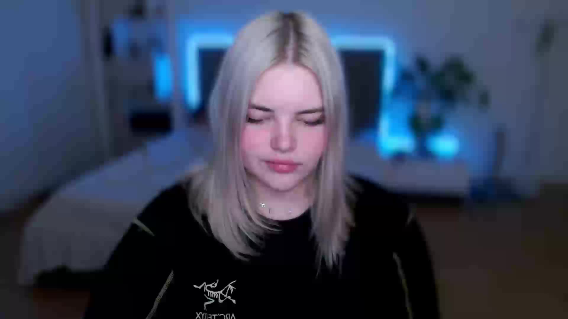 Lindablossom Adult Chat September 6, 2025