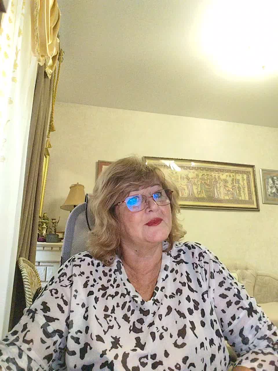 KarinkaSweet Adult Chat September 6, 2025