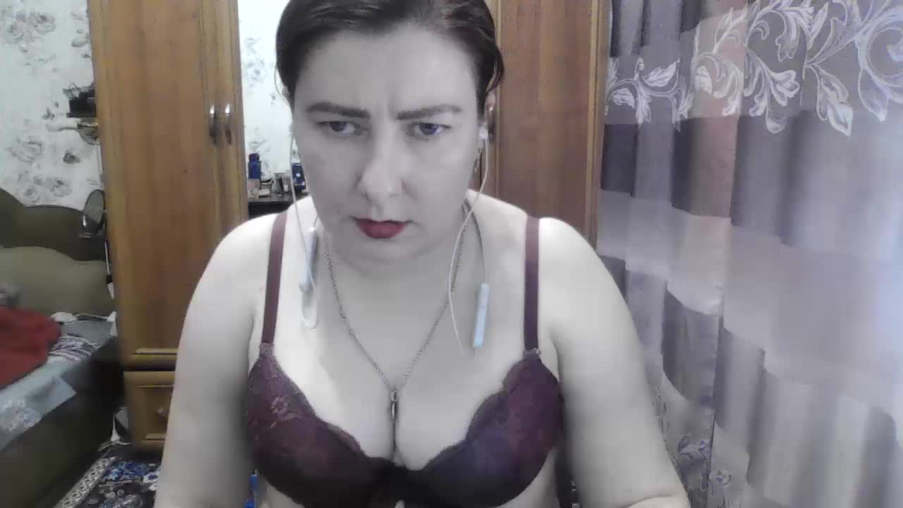 SophieNightAh Adult Chat September 6, 2025