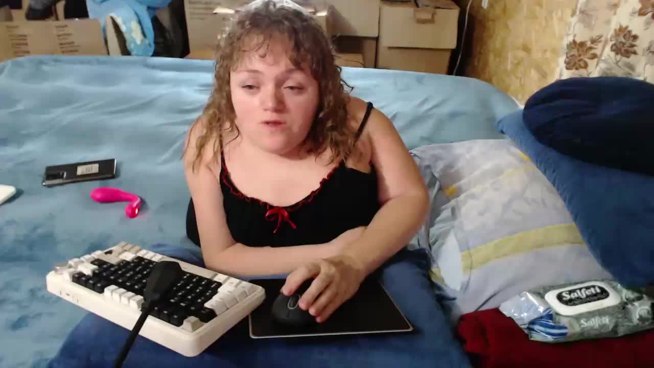 MiniNatali Adult Chat September 6, 2025