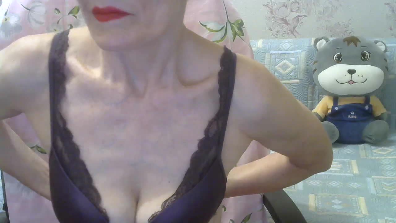 Red-Rose-777 Adult Chat September 6, 2025