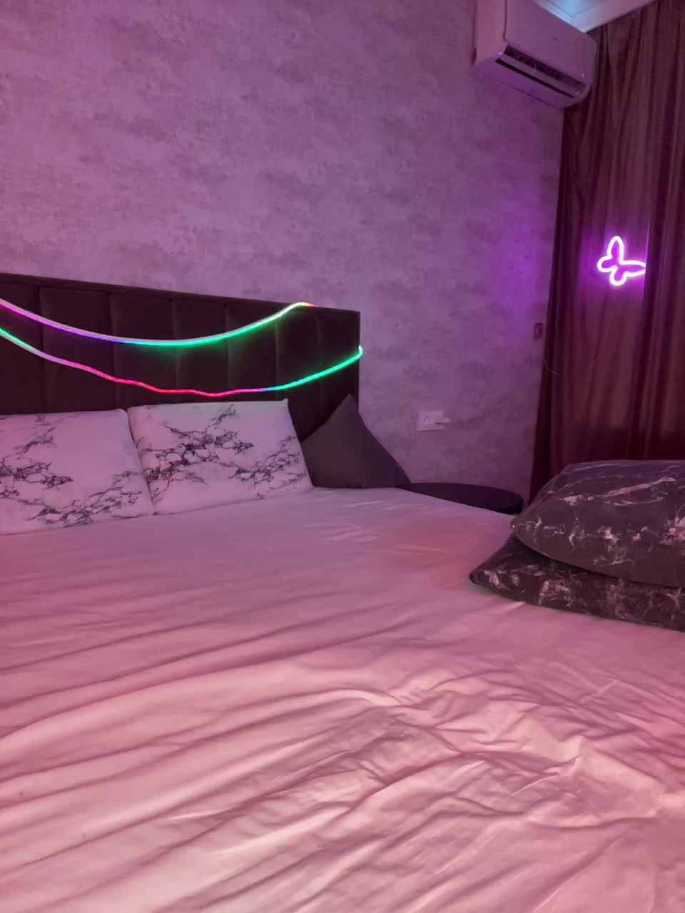 ButttFly Adult Chat September 6, 2025