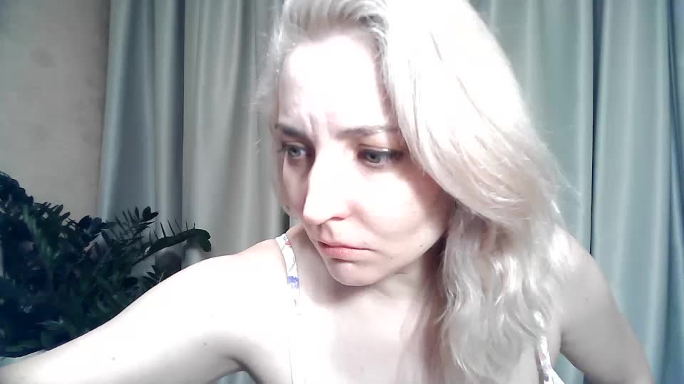 mariska-kiska Adult Chat September 6, 2025