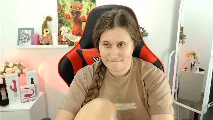 Lucky_Lana Adult Chat September 6, 2025