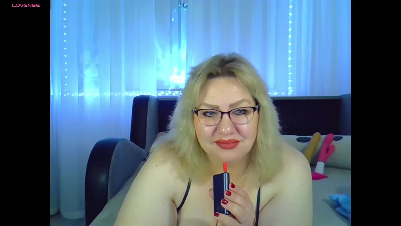 AngelinaGlam Adult Chat September 6, 2025