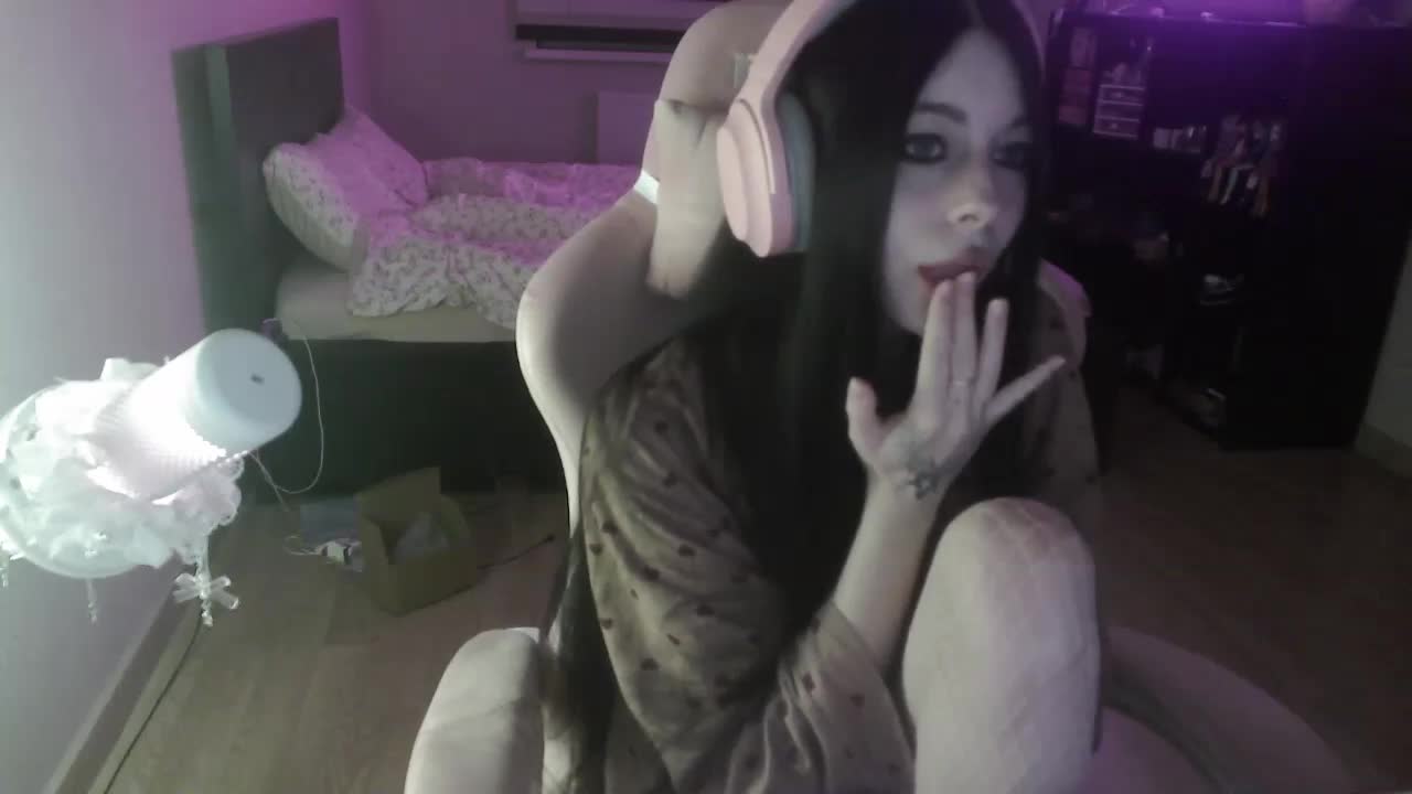 dolls_tear Adult Chat September 6, 2025