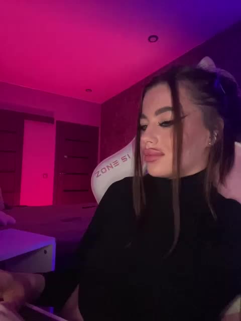 HotGirlEva Adult Chat September 6, 2025