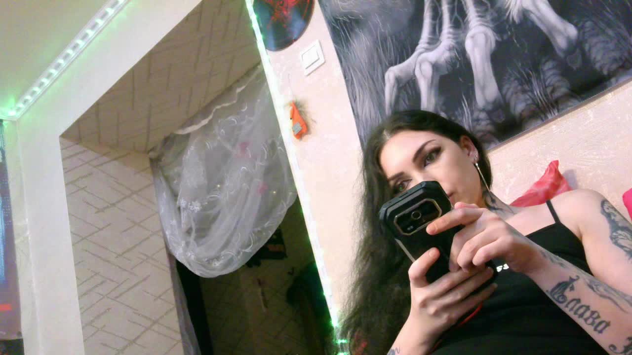 TvarRoxy Adult Chat September 7, 2025