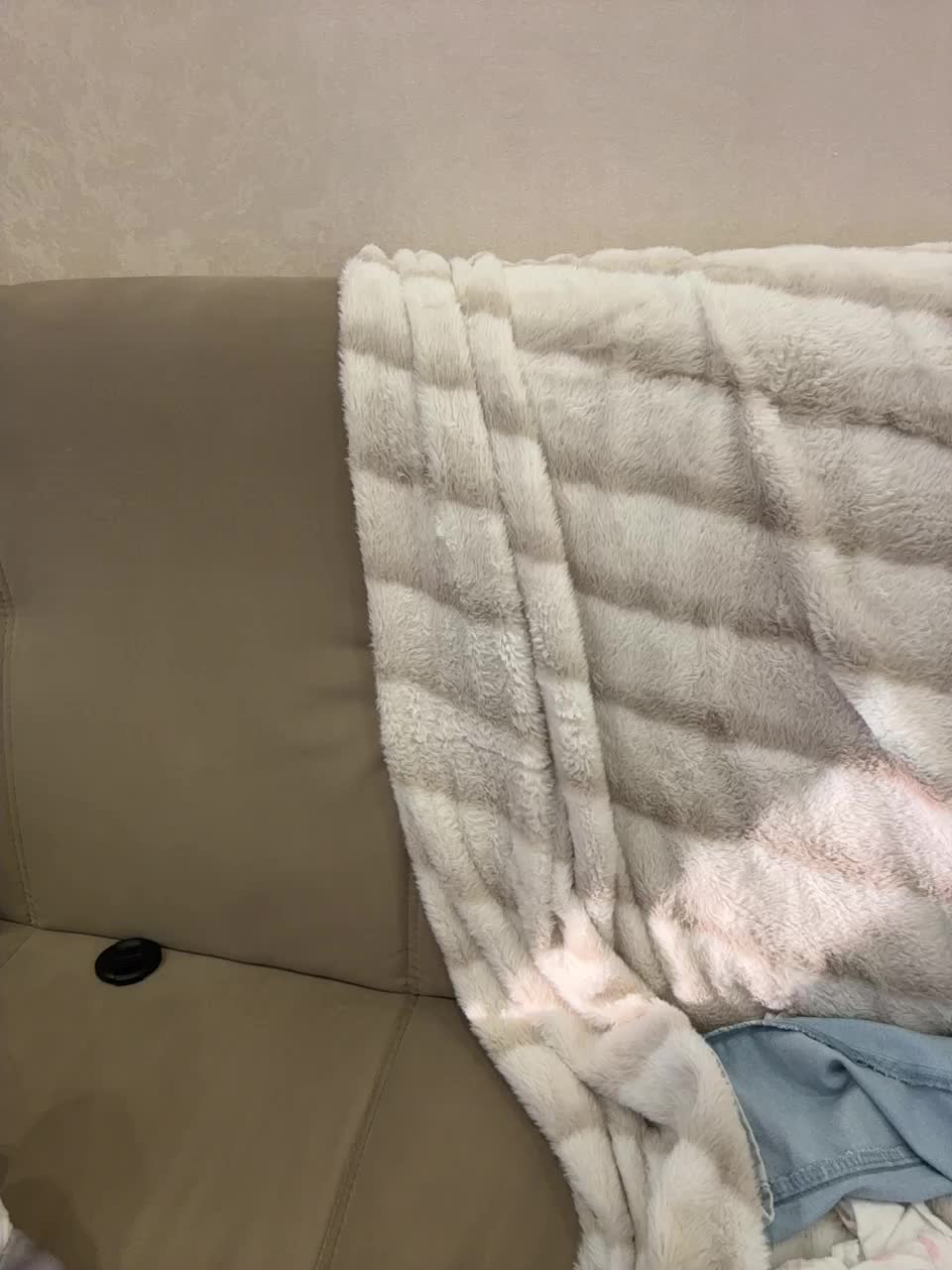 tinykisa Adult Chat September 7, 2025