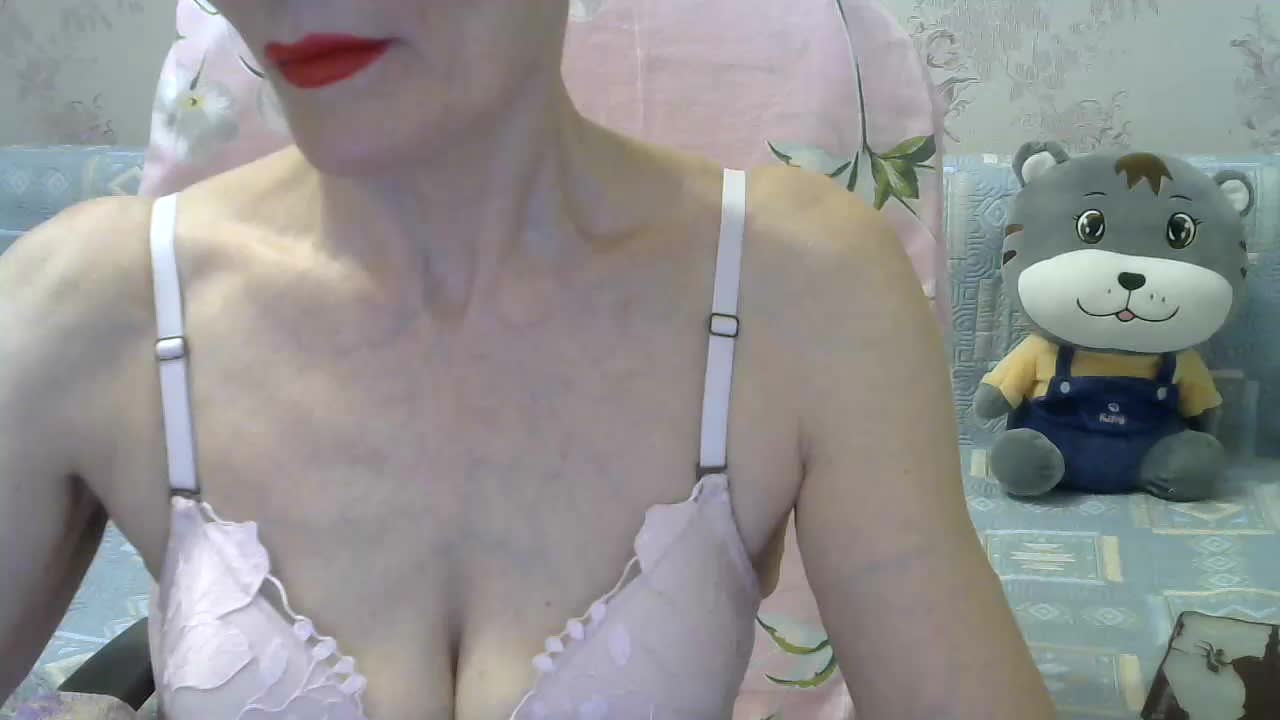 Red-Rose-777 Adult Chat September 7, 2025