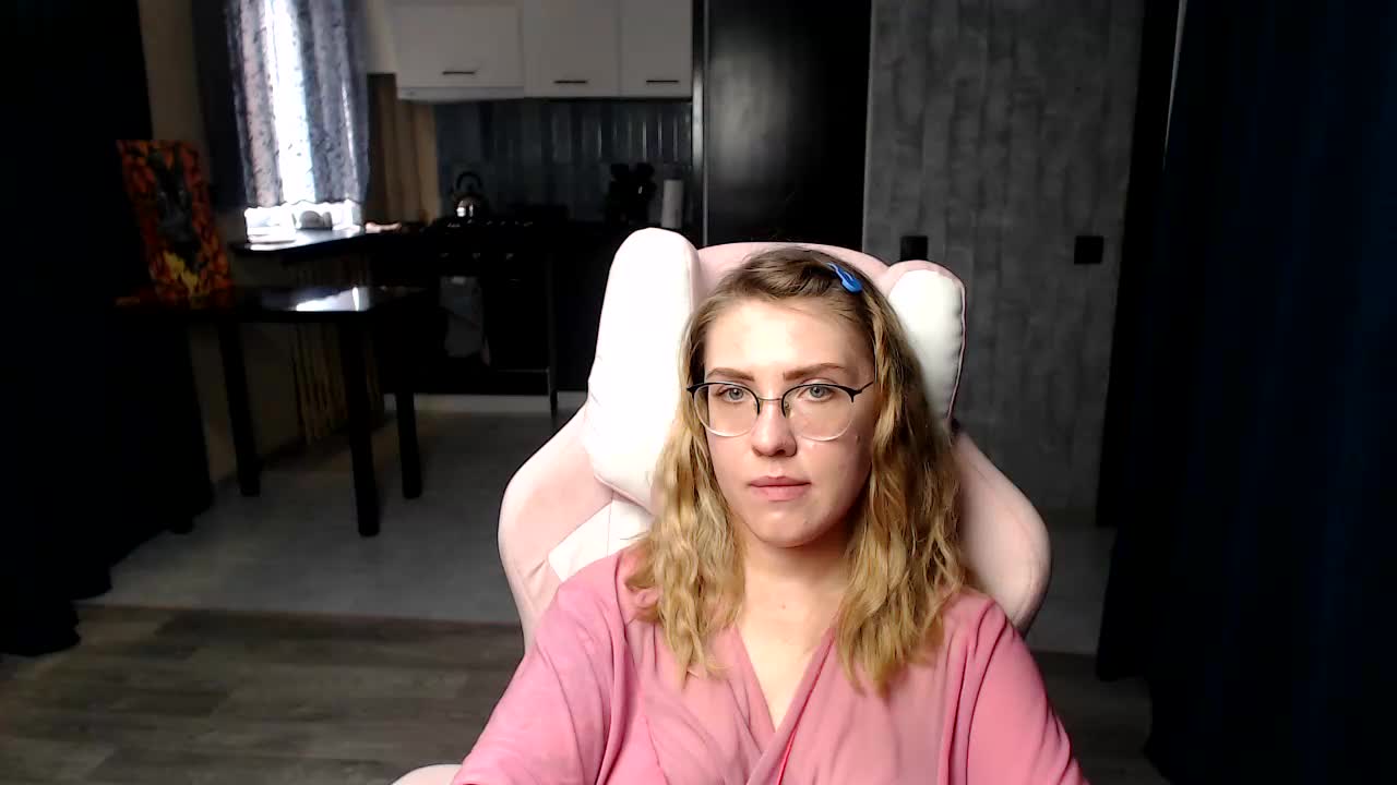 Regimasmile Adult Chat September 7, 2025