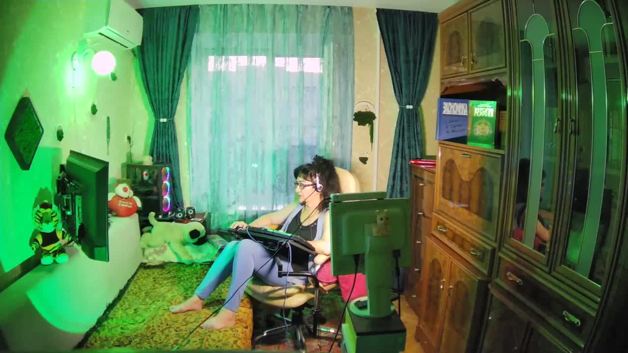 Infodar Adult Chat September 7, 2025