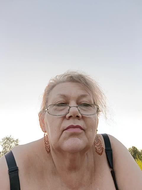 EmpressLady Adult Chat September 7, 2025