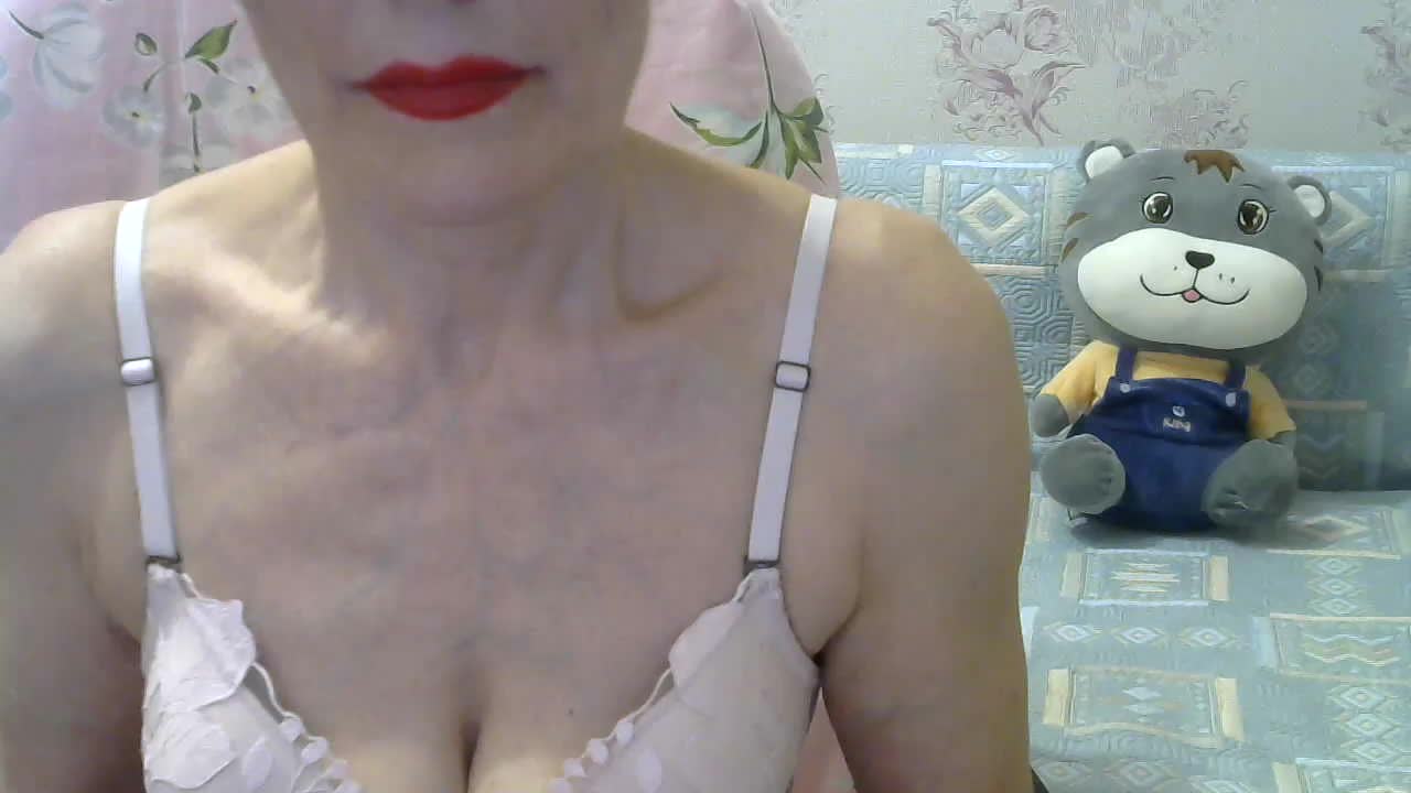 Red-Rose-777 Adult Chat September 7, 2025