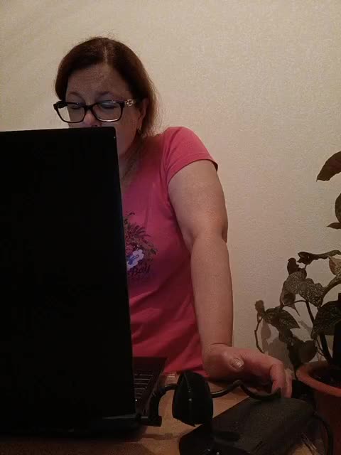 HelenBerg Adult Chat September 7, 2025