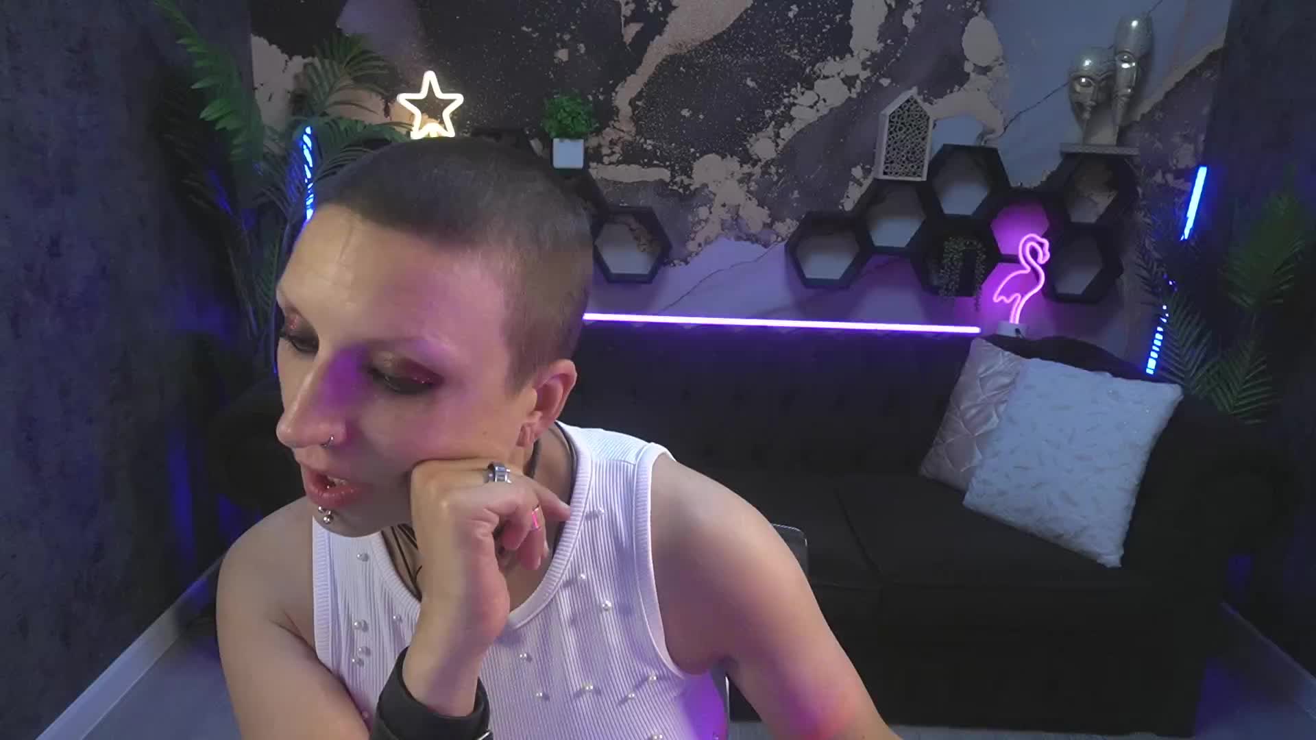 MiraMoonn Adult Chat September 7, 2025