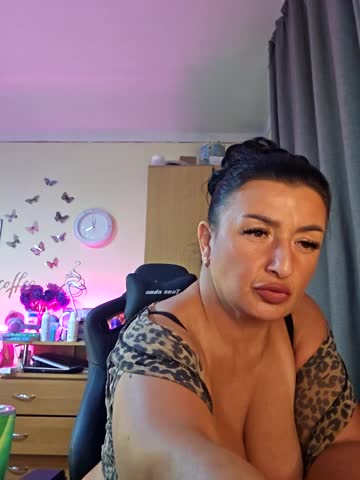 Hotangel75 Adult Chat September 7, 2025