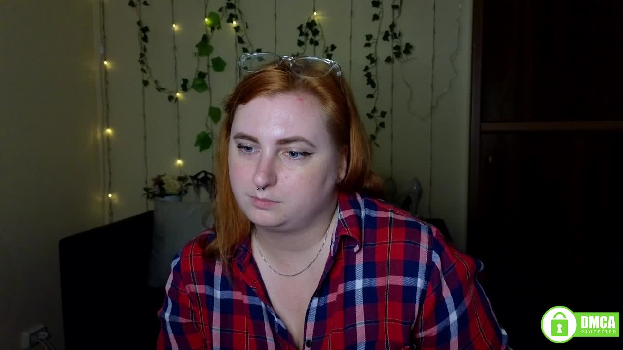 Aliciaredluv Adult Chat September 7, 2025