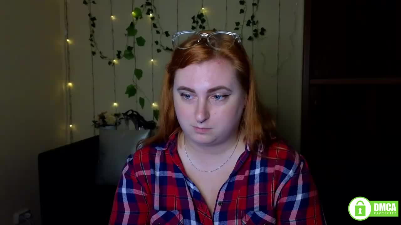 Aliciaredluv Adult Chat September 7, 2025