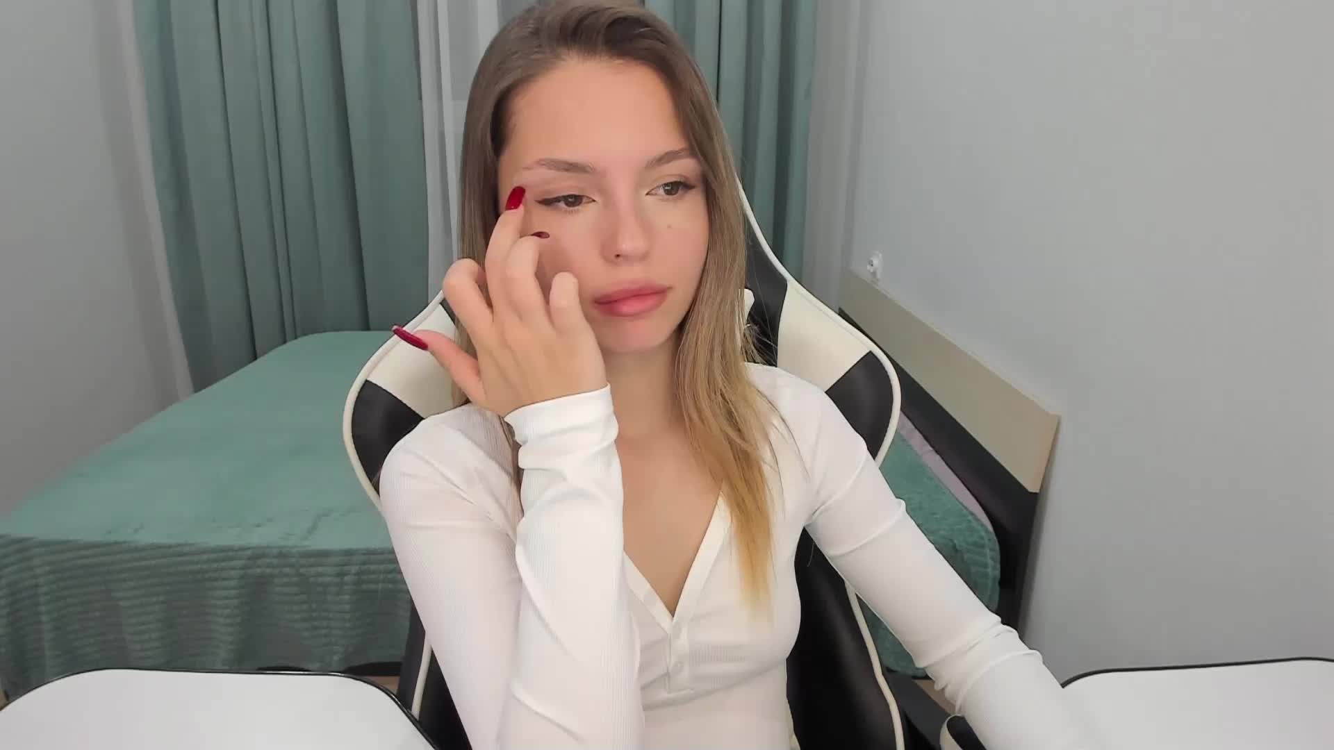 EmilySkout Adult Chat September 7, 2025