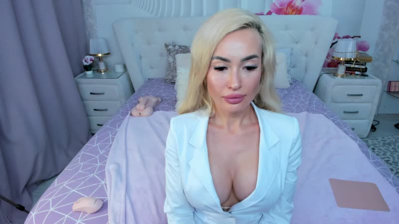 HottieSweetBritney Adult Chat September 7, 2025