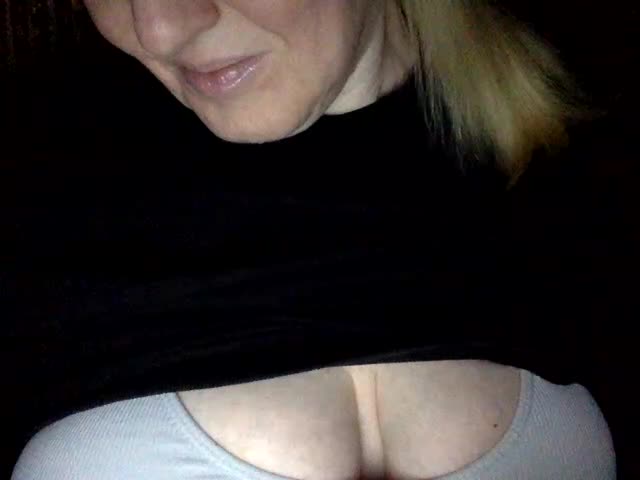 BlondyVio Adult Chat September 7, 2025