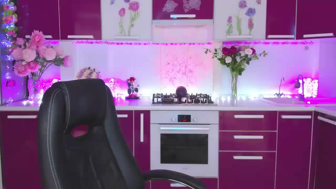 Olivija2020 Adult Chat September 7, 2025