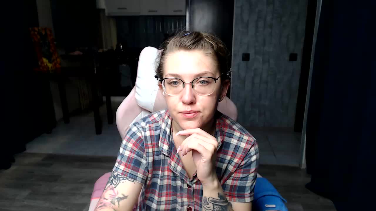 Regimasmile Adult Chat September 7, 2025