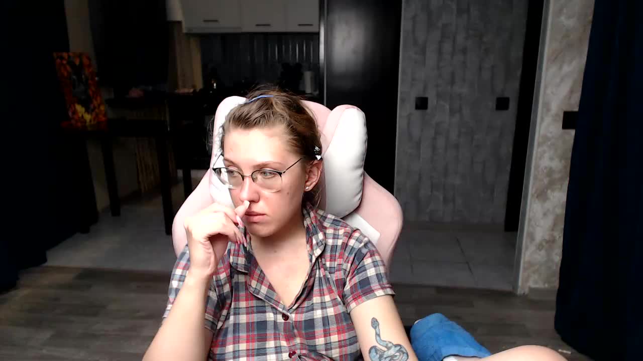 Regimasmile Adult Chat September 7, 2025