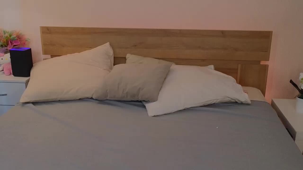 DarkLola Adult Chat September 7, 2025