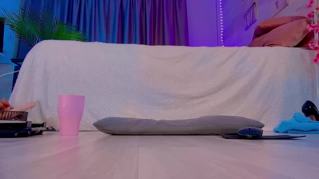 -esex- Adult Chat September 7, 2025