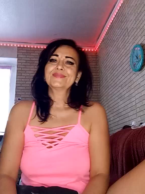 Lina-a-13 Adult Chat September 7, 2025