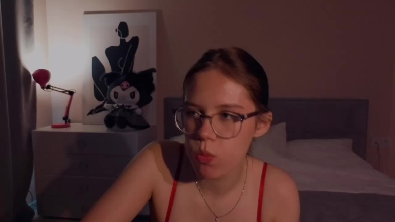 MiaLuw Adult Chat September 7, 2025