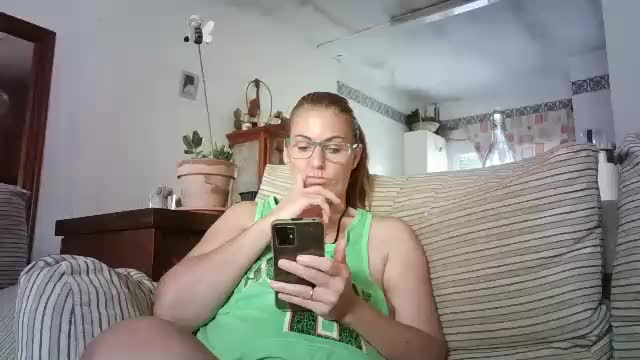 lolahueso Adult Chat September 7, 2025