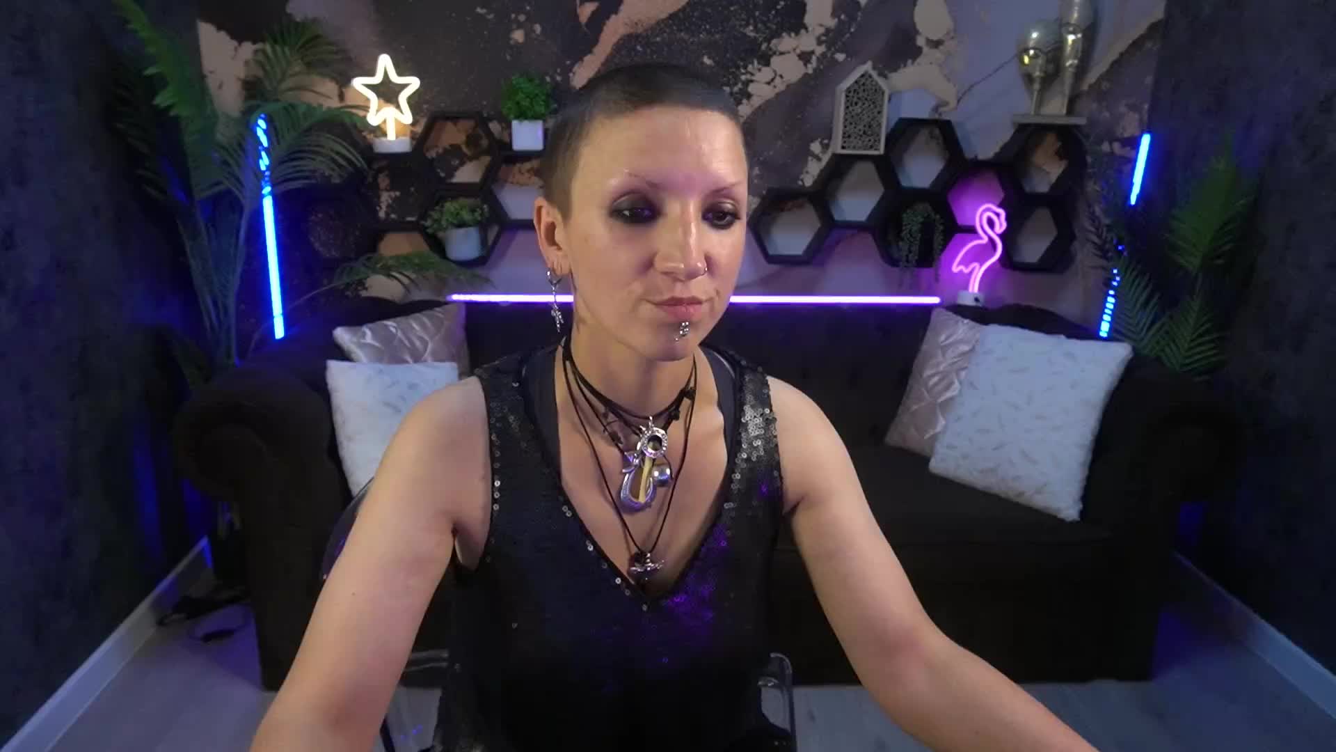 MiraMoonn Adult Chat September 7, 2025