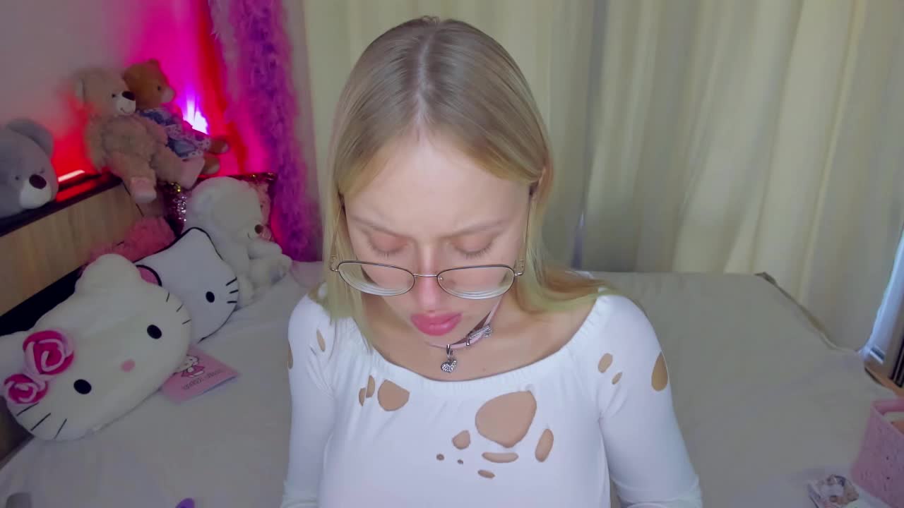 MindyKally Adult Chat September 7, 2025