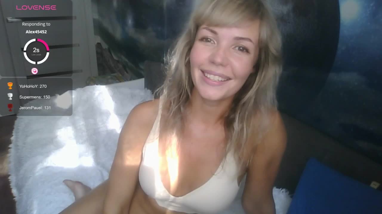 Red_Rose_98 Adult Chat September 7, 2025