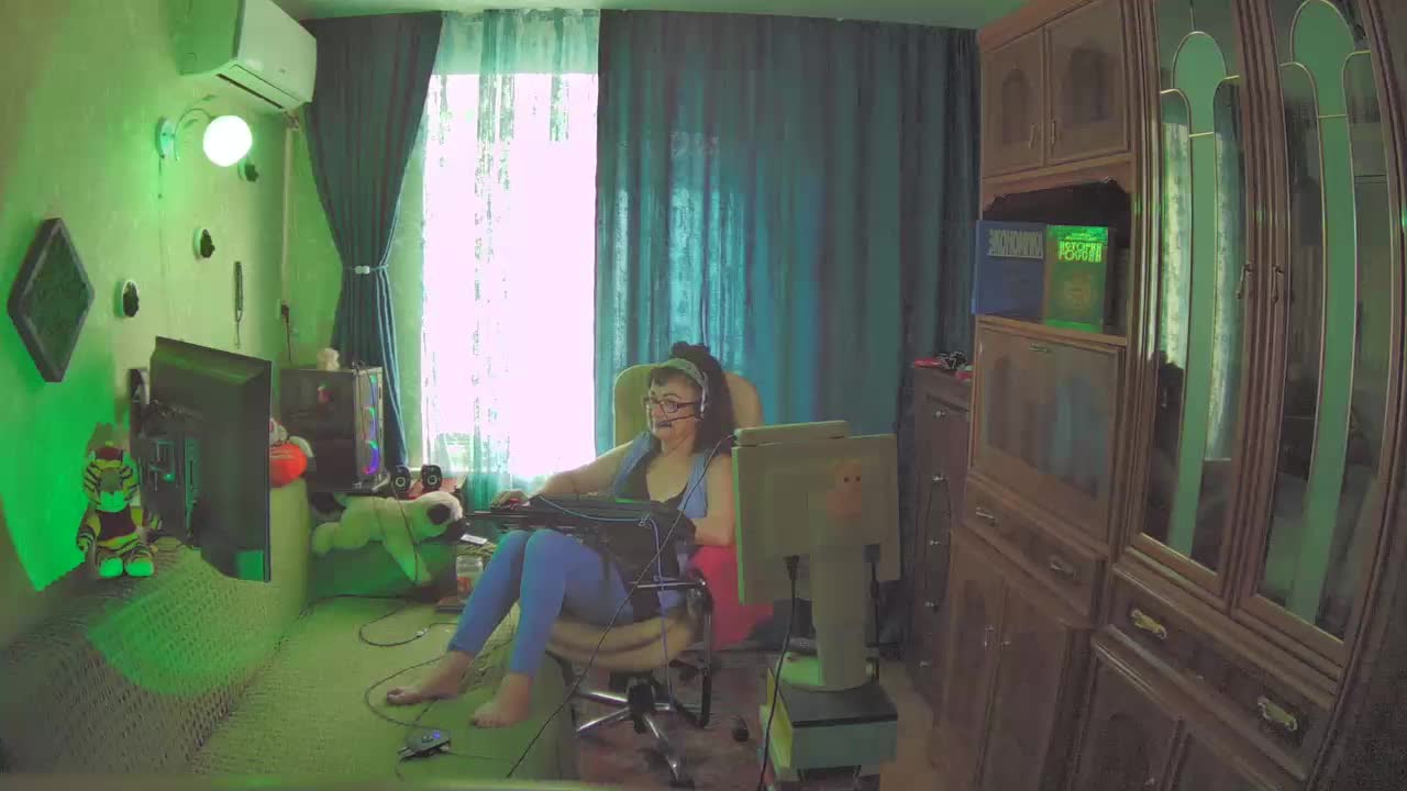 Infodar Adult Chat September 8, 2025